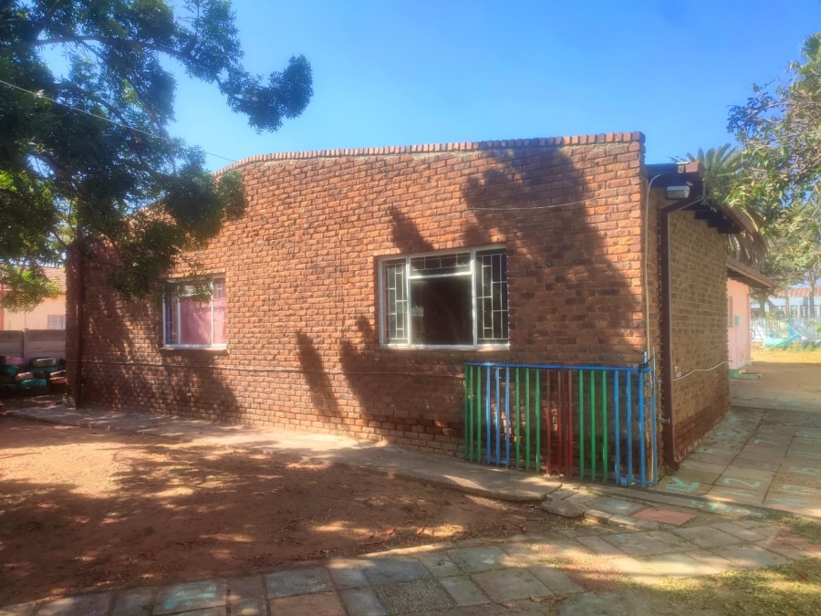 6 Bedroom Property for Sale in Annadale Limpopo