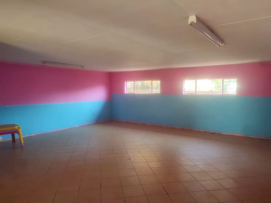 6 Bedroom Property for Sale in Annadale Limpopo