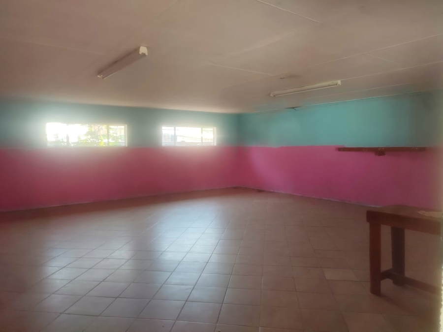 6 Bedroom Property for Sale in Annadale Limpopo