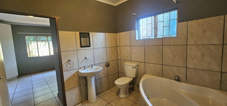 To Let 3 Bedroom Property for Rent in Louis Trichardt Limpopo