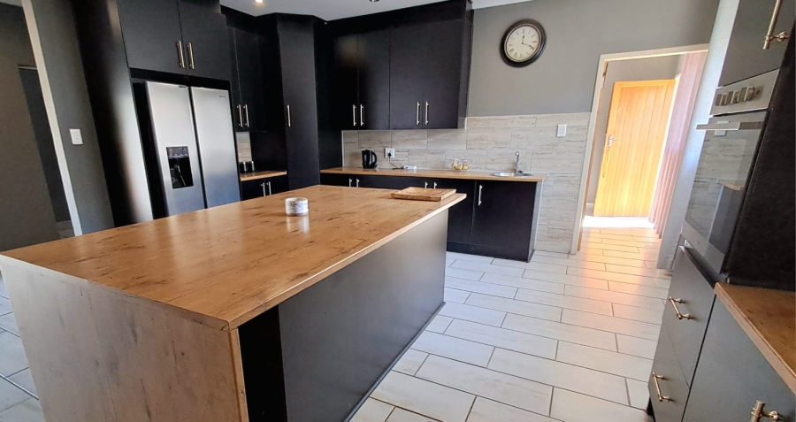 4 Bedroom Property for Sale in Phalaborwa Limpopo