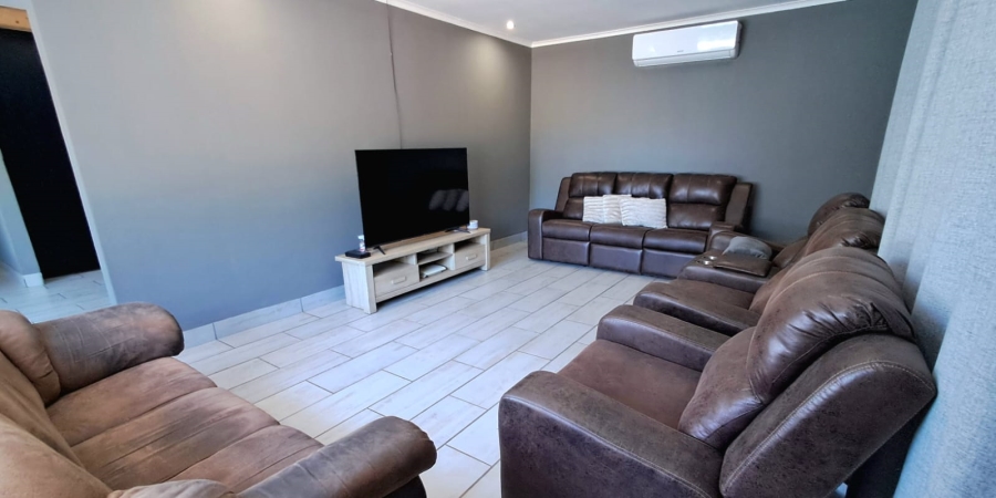 4 Bedroom Property for Sale in Phalaborwa Limpopo