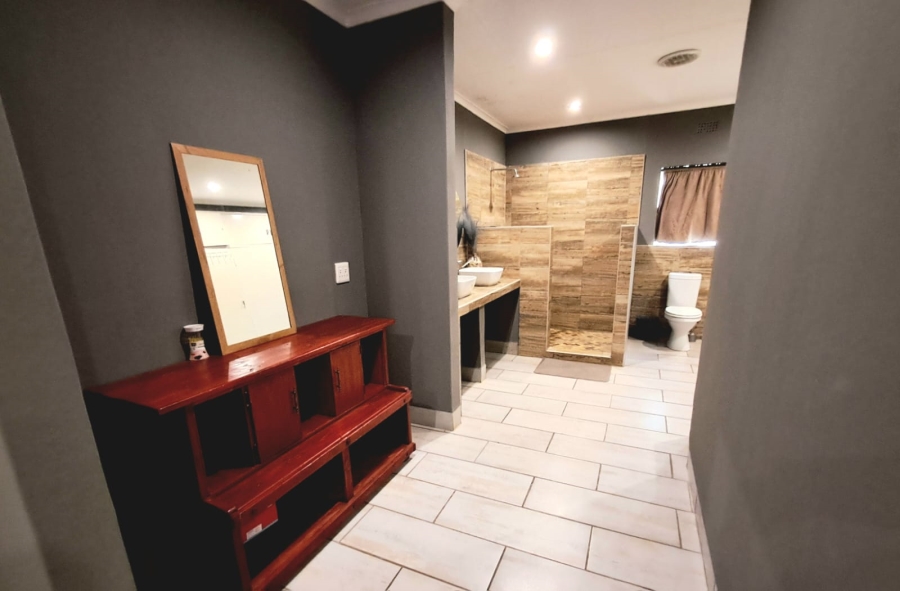 4 Bedroom Property for Sale in Phalaborwa Limpopo