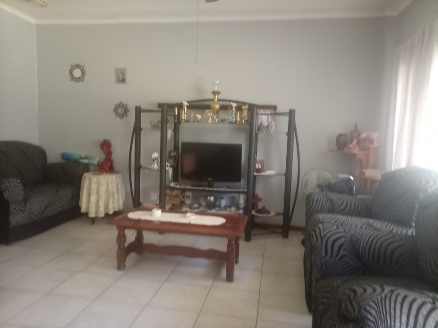2 Bedroom Property for Sale in Aventura Warmbaths Limpopo