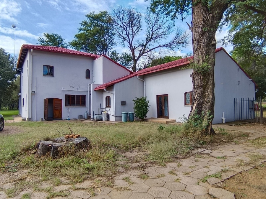 9 Bedroom Property for Sale in Bela Bela Limpopo