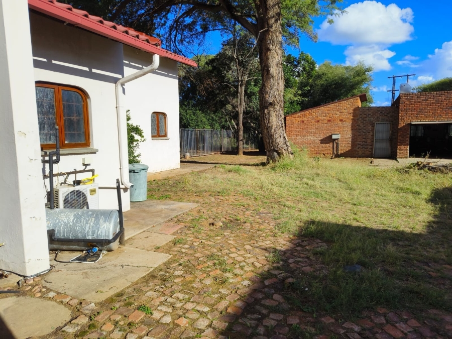 9 Bedroom Property for Sale in Bela Bela Limpopo