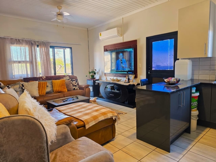 3 Bedroom Property for Sale in Hoedspruit Limpopo
