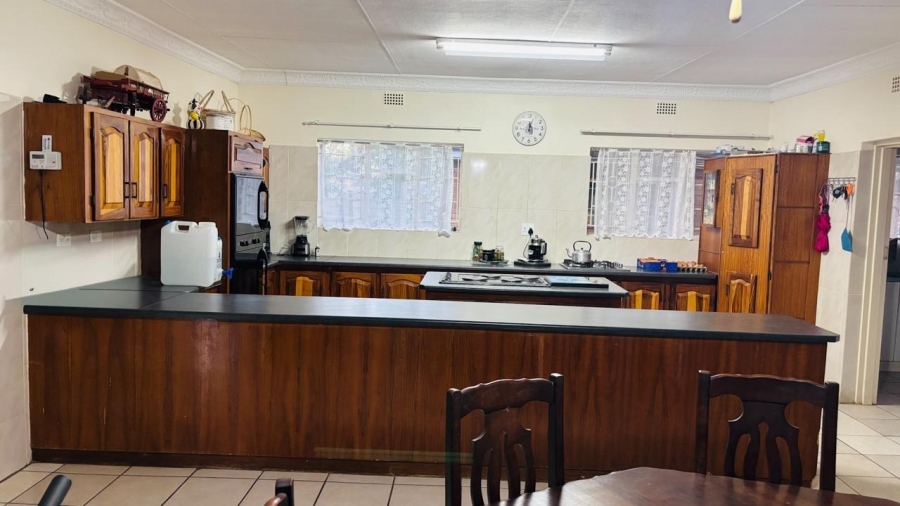3 Bedroom Property for Sale in Chroompark Limpopo
