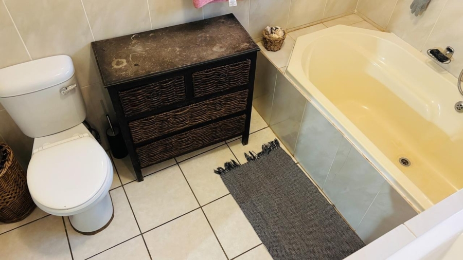 3 Bedroom Property for Sale in Chroompark Limpopo