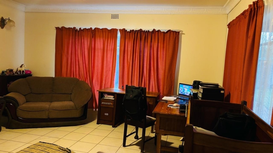 3 Bedroom Property for Sale in Chroompark Limpopo