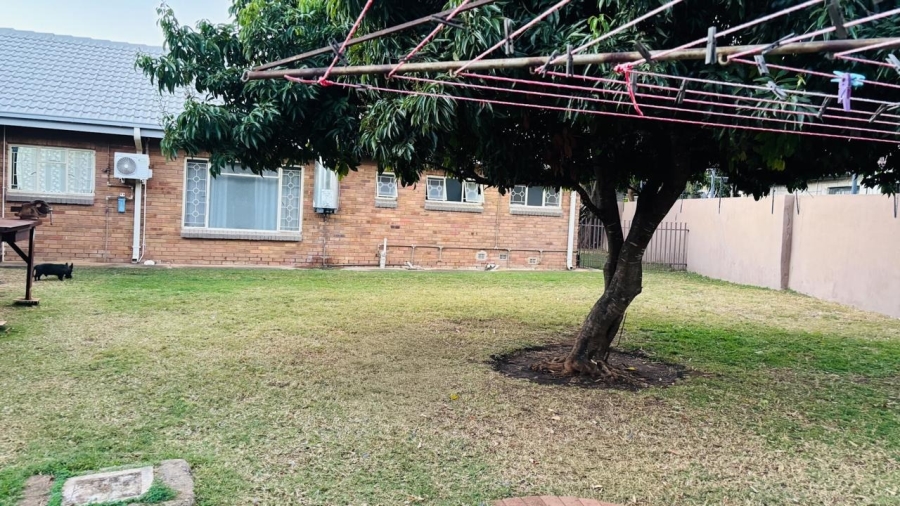3 Bedroom Property for Sale in Chroompark Limpopo