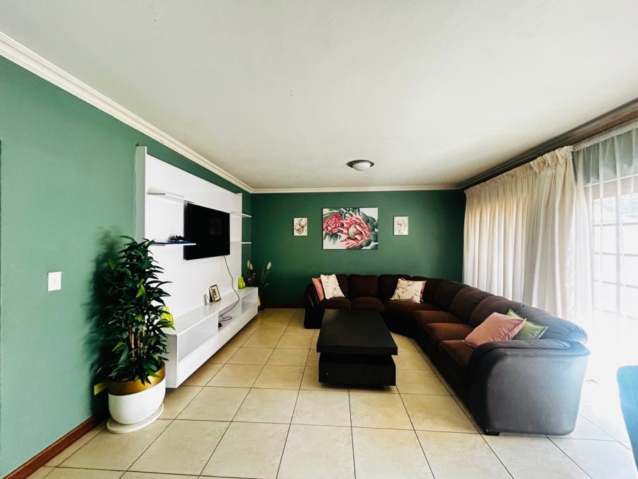3 Bedroom Property for Sale in Mokopane Central Limpopo