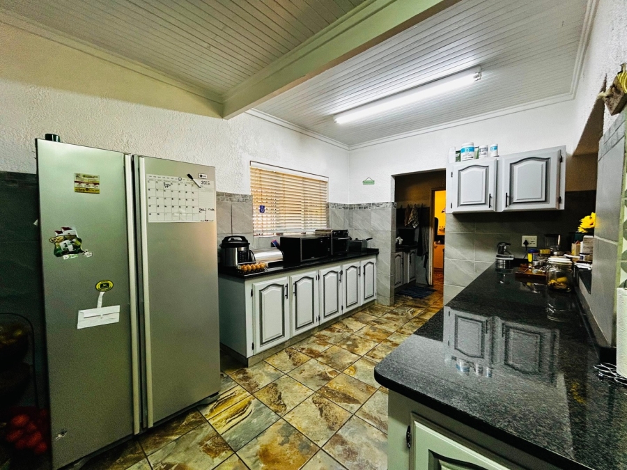 4 Bedroom Property for Sale in Chroompark Limpopo