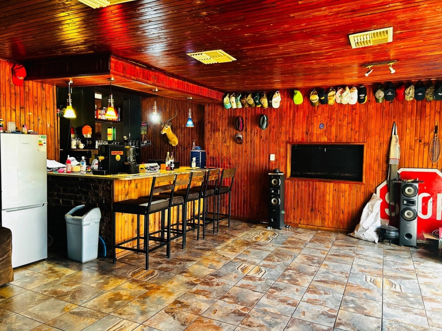 4 Bedroom Property for Sale in Chroompark Limpopo