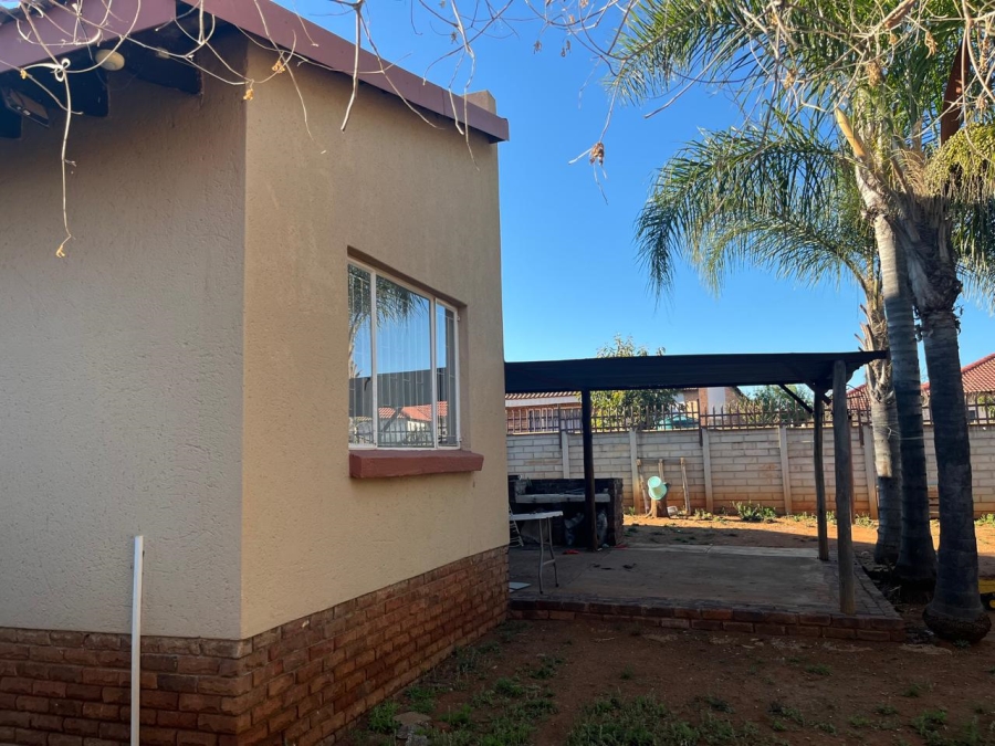 3 Bedroom Property for Sale in Flora Park Limpopo