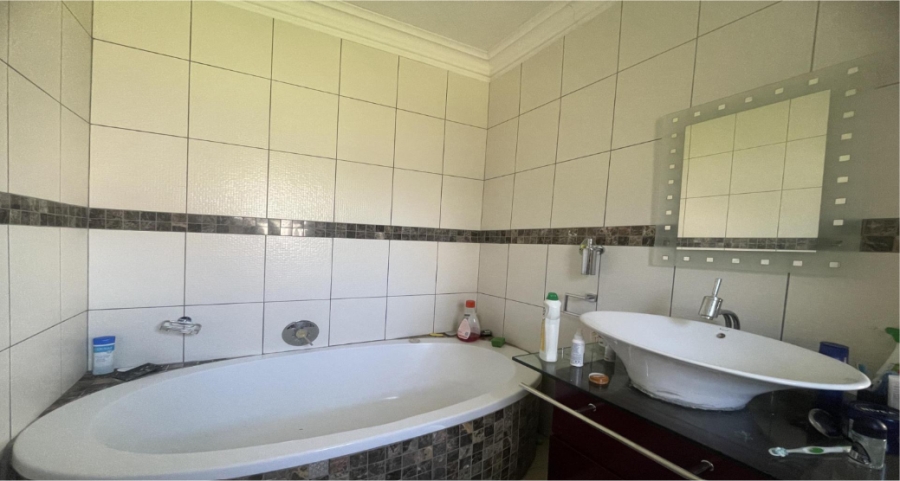 4 Bedroom Property for Sale in Bendor Limpopo