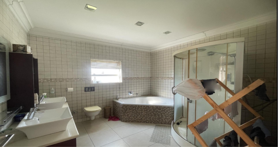 4 Bedroom Property for Sale in Bendor Limpopo