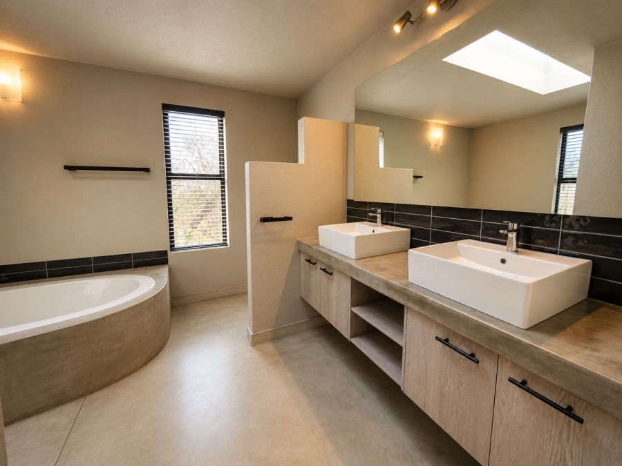 3 Bedroom Property for Sale in Moditlo Wildlife Estate Limpopo