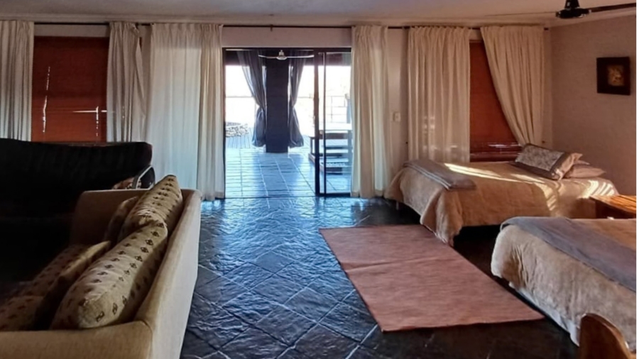 8 Bedroom Property for Sale in Modimolle Rural Limpopo