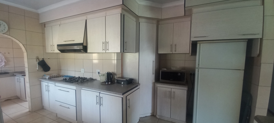 4 Bedroom Property for Sale in Flora Park Limpopo