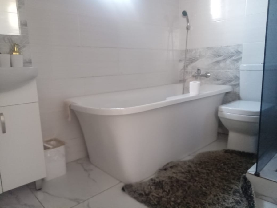 3 Bedroom Property for Sale in Northam Limpopo