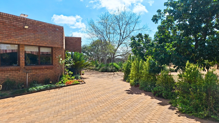 Commercial Property for Sale in Myngenoegen A H Limpopo