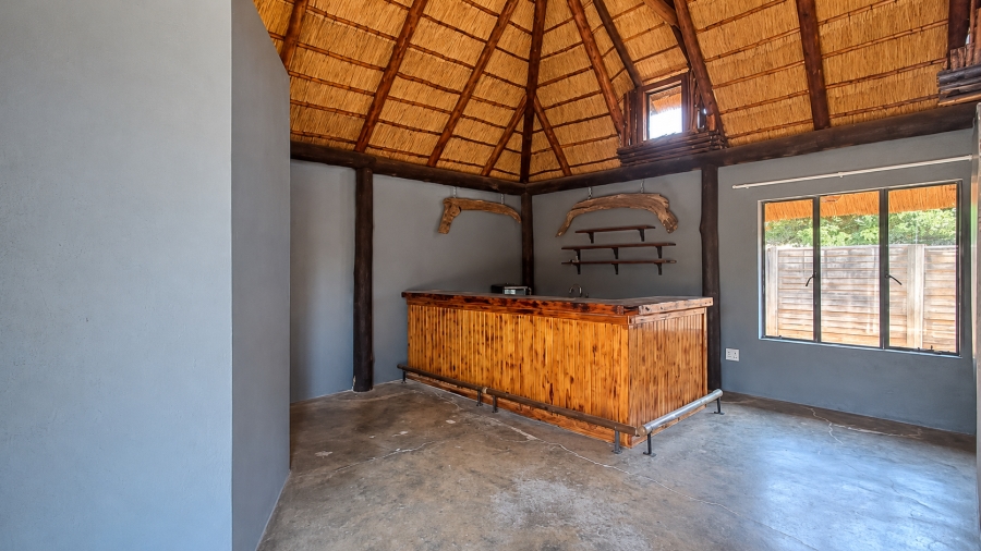 1 Bedroom Property for Sale in Capricorn Limpopo