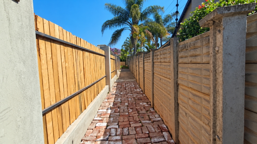 1 Bedroom Property for Sale in Capricorn Limpopo