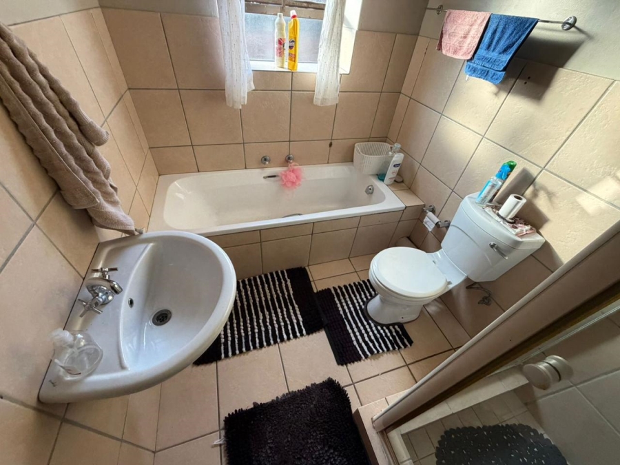 2 Bedroom Property for Sale in Thornhill Limpopo