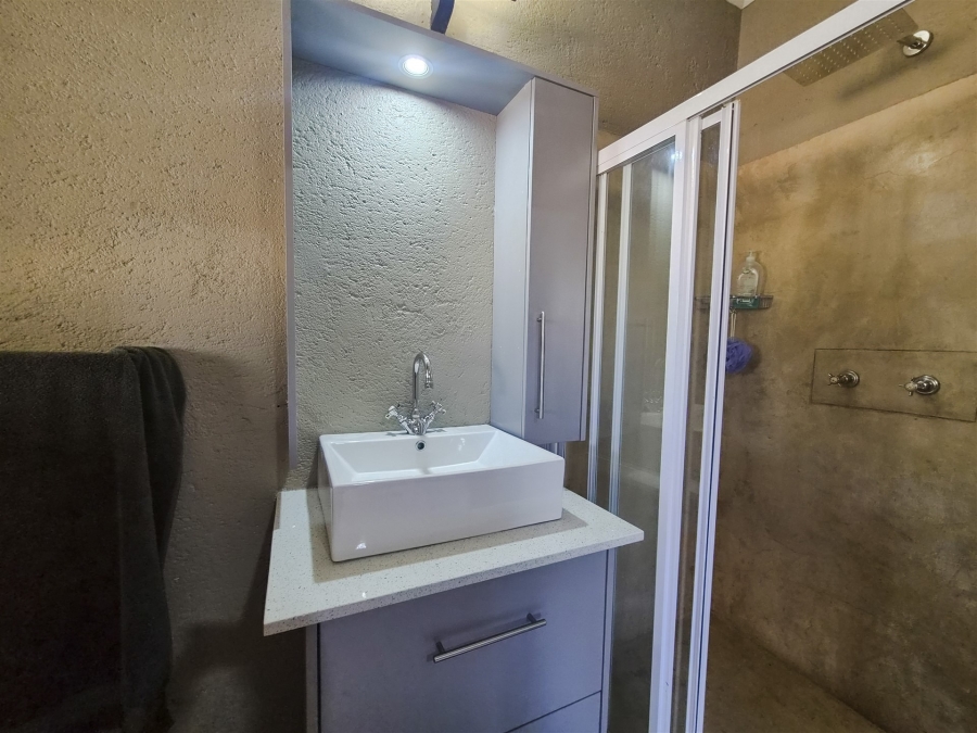 4 Bedroom Property for Sale in Raptors View Wildlife Estate Limpopo