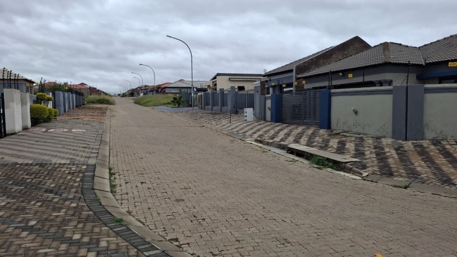 0 Bedroom Property for Sale in Mahlasedi Park Limpopo
