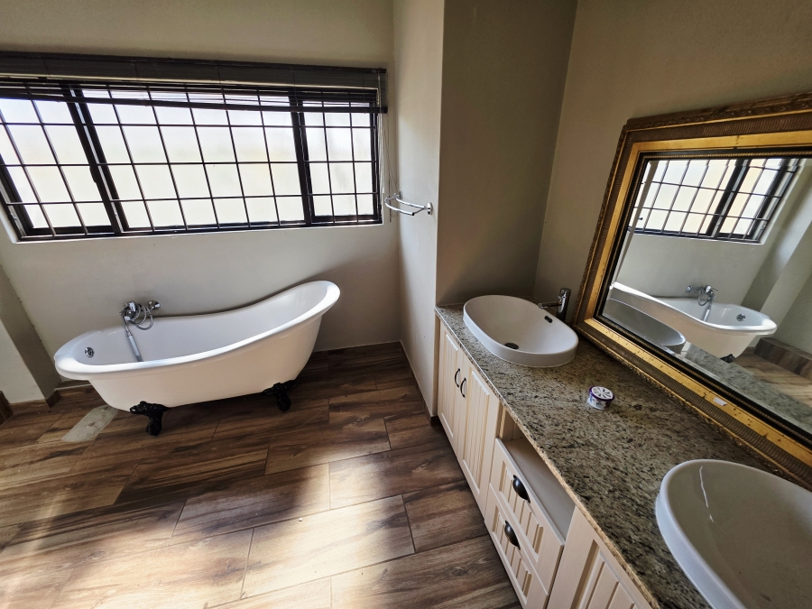 4 Bedroom Property for Sale in Euphoria Golf Estate Limpopo