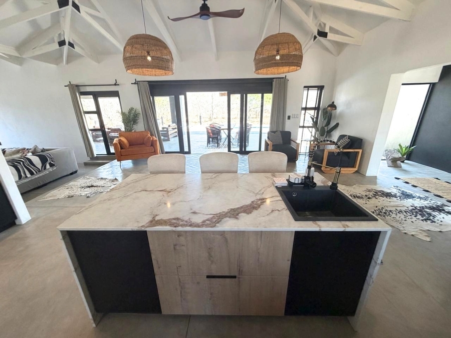 3 Bedroom Property for Sale in Moditlo Wildlife Estate Limpopo