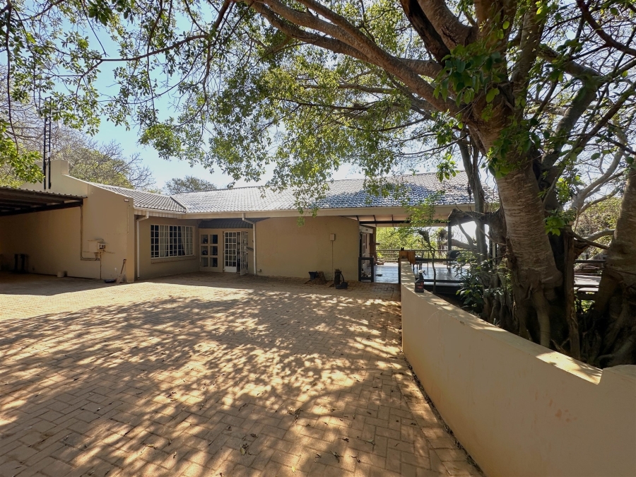 6 Bedroom Property for Sale in Kampersrus Limpopo