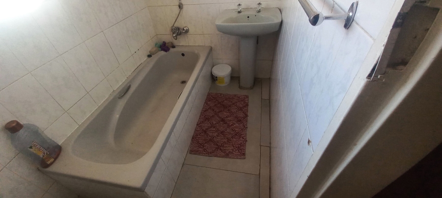 5 Bedroom Property for Sale in Flora Park Limpopo