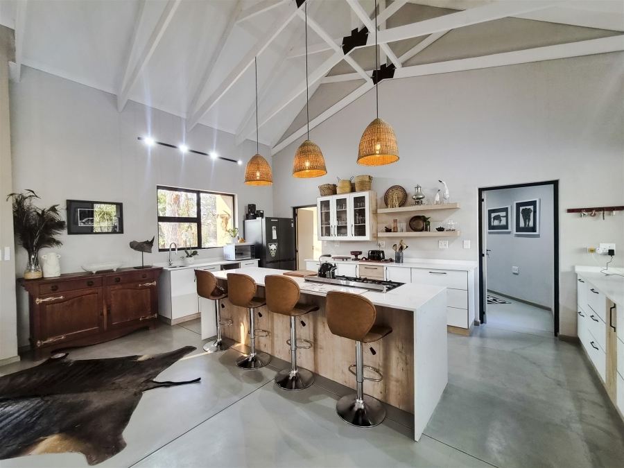 3 Bedroom Property for Sale in Moditlo Wildlife Estate Limpopo