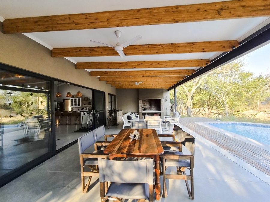 3 Bedroom Property for Sale in Moditlo Wildlife Estate Limpopo