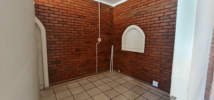 To Let Commercial Property for Rent in Louis Trichardt Limpopo