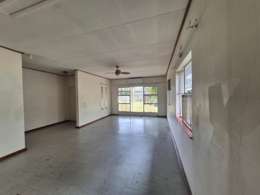 5 Bedroom Property for Sale in Phalaborwa Limpopo