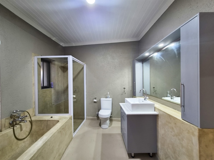 To Let 4 Bedroom Property for Rent in Raptors View Wildlife Estate Limpopo