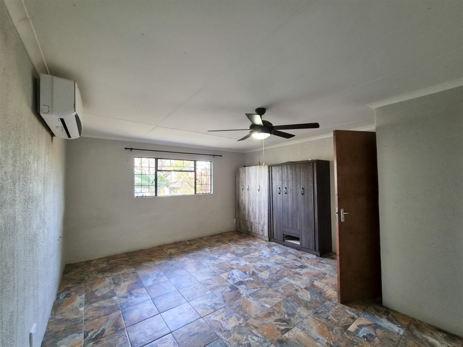 3 Bedroom Property for Sale in Kampersrus Limpopo