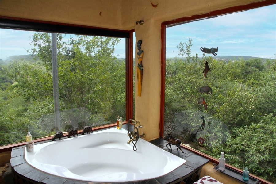 4 Bedroom Property for Sale in Lissataba Private Nature Reserve Limpopo
