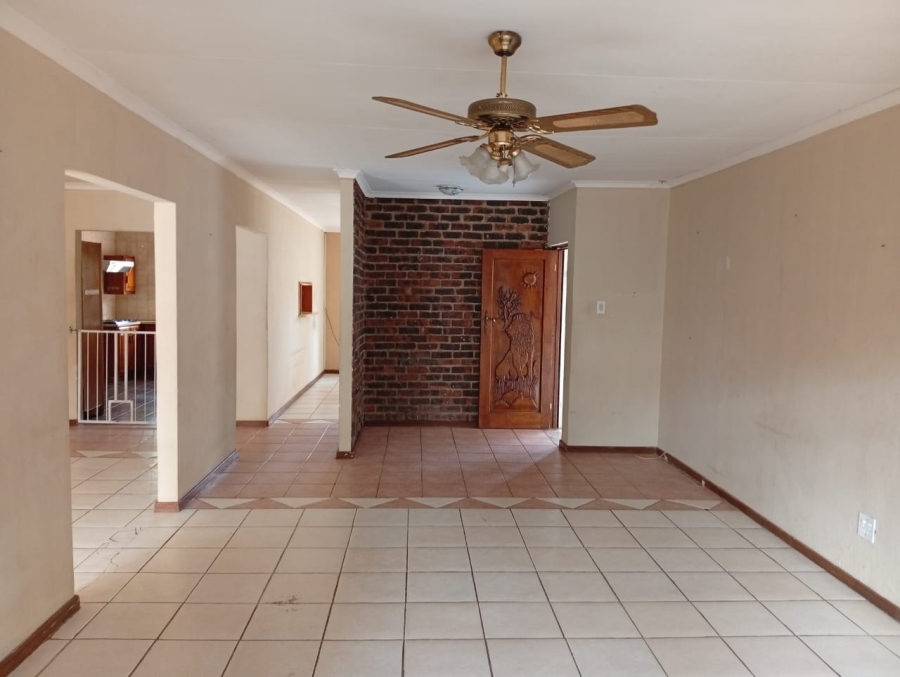 To Let 4 Bedroom Property for Rent in Bela Bela Limpopo