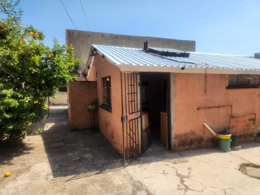 2 Bedroom Property for Sale in Seshego Limpopo