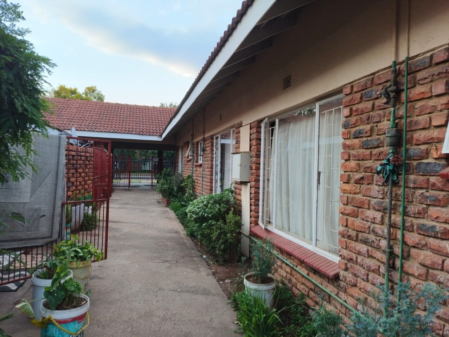 1 Bedroom Property for Sale in Bela Bela Limpopo