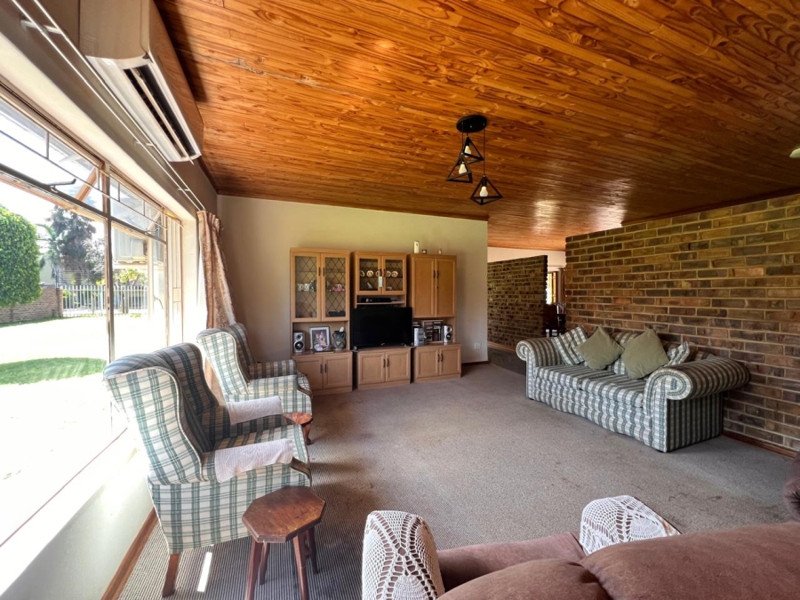To Let 3 Bedroom Property for Rent in Impala Park Limpopo
