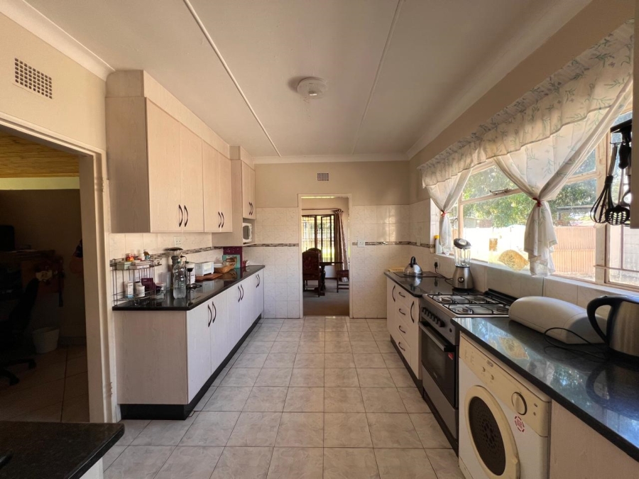 To Let 3 Bedroom Property for Rent in Impala Park Limpopo