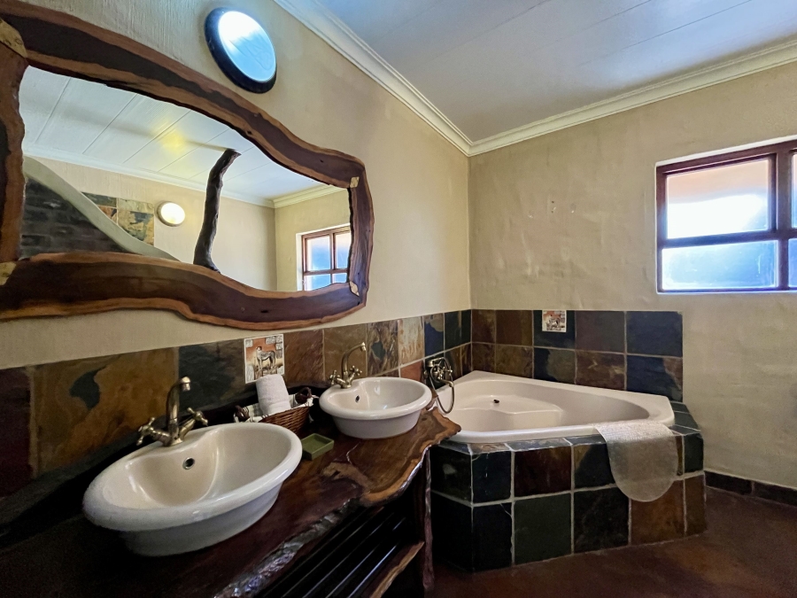 4 Bedroom Property for Sale in Zebula Golf Estate Limpopo