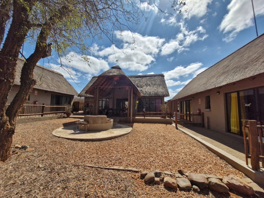 To Let 3 Bedroom Property for Rent in Hoedspruit Wildlife Estate Limpopo
