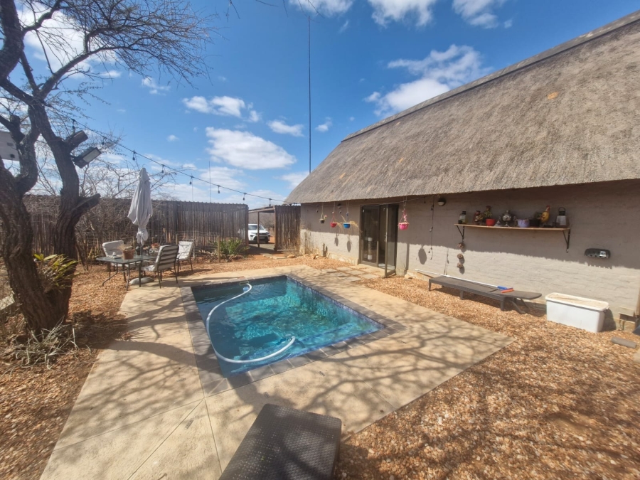 To Let 3 Bedroom Property for Rent in Hoedspruit Wildlife Estate Limpopo